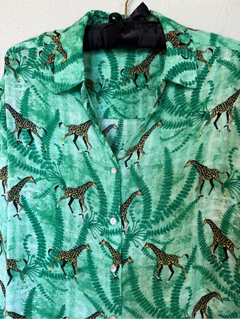 Jane + Delancey Giraffe Print Green Button Front Shirt Dress Swimsuit Cover-Up M - Picture 5 of 9